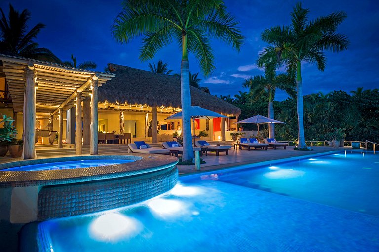 Villa en Punta de Mita sobre la playa