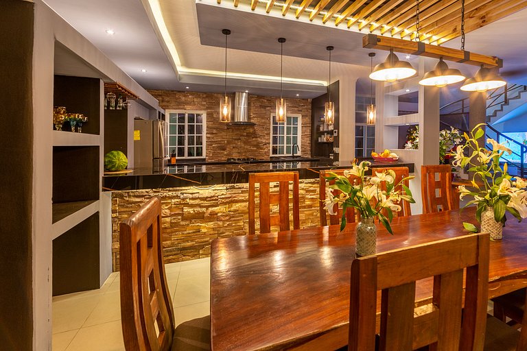 Beachfront house in Litibú